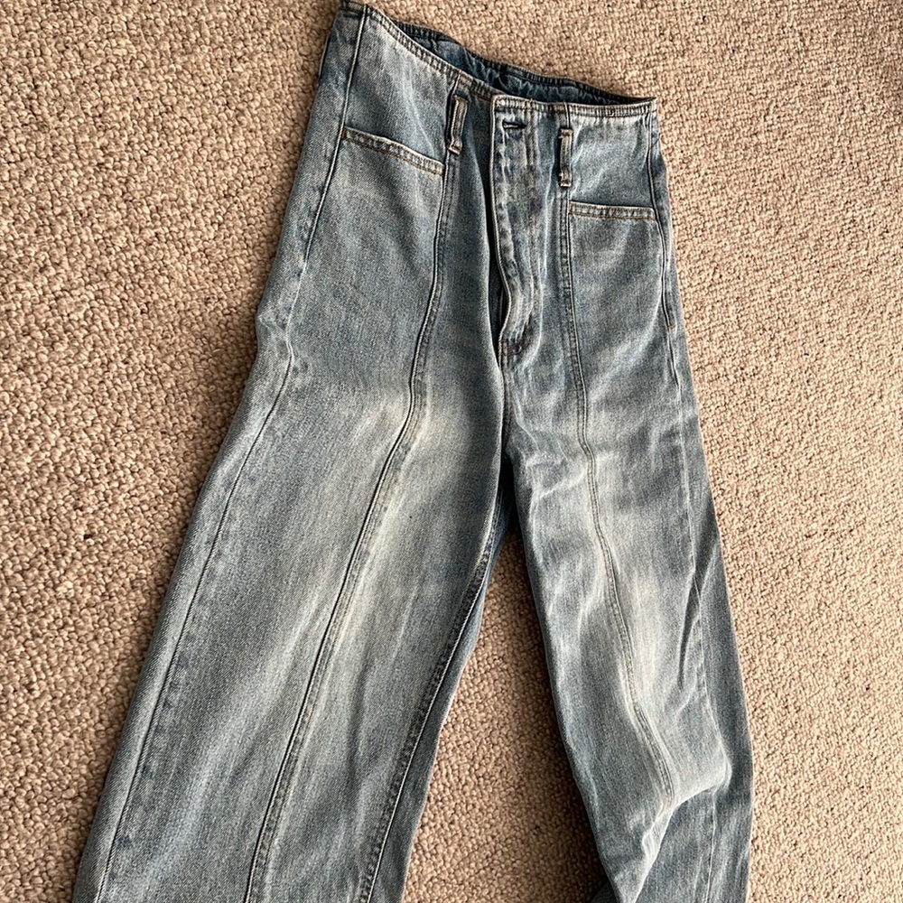 Wide leg jeans